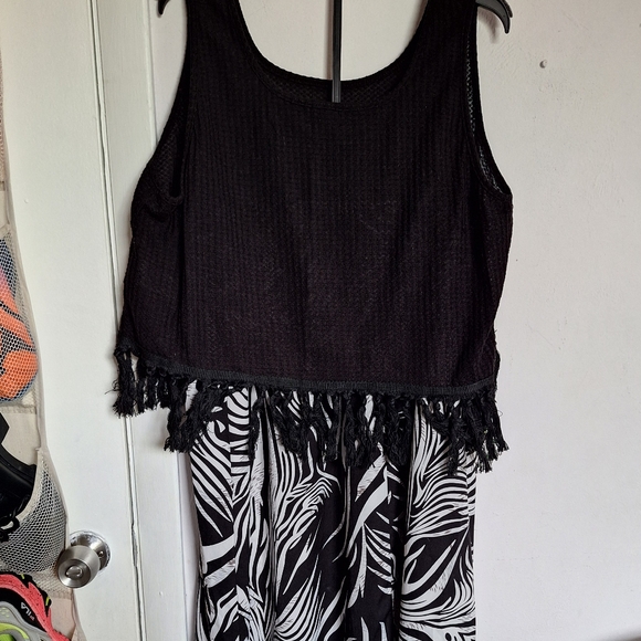 SHEIN 2XL Fringe Hem Tank Top & Zebra Print Skirt - Picture 16 of 17